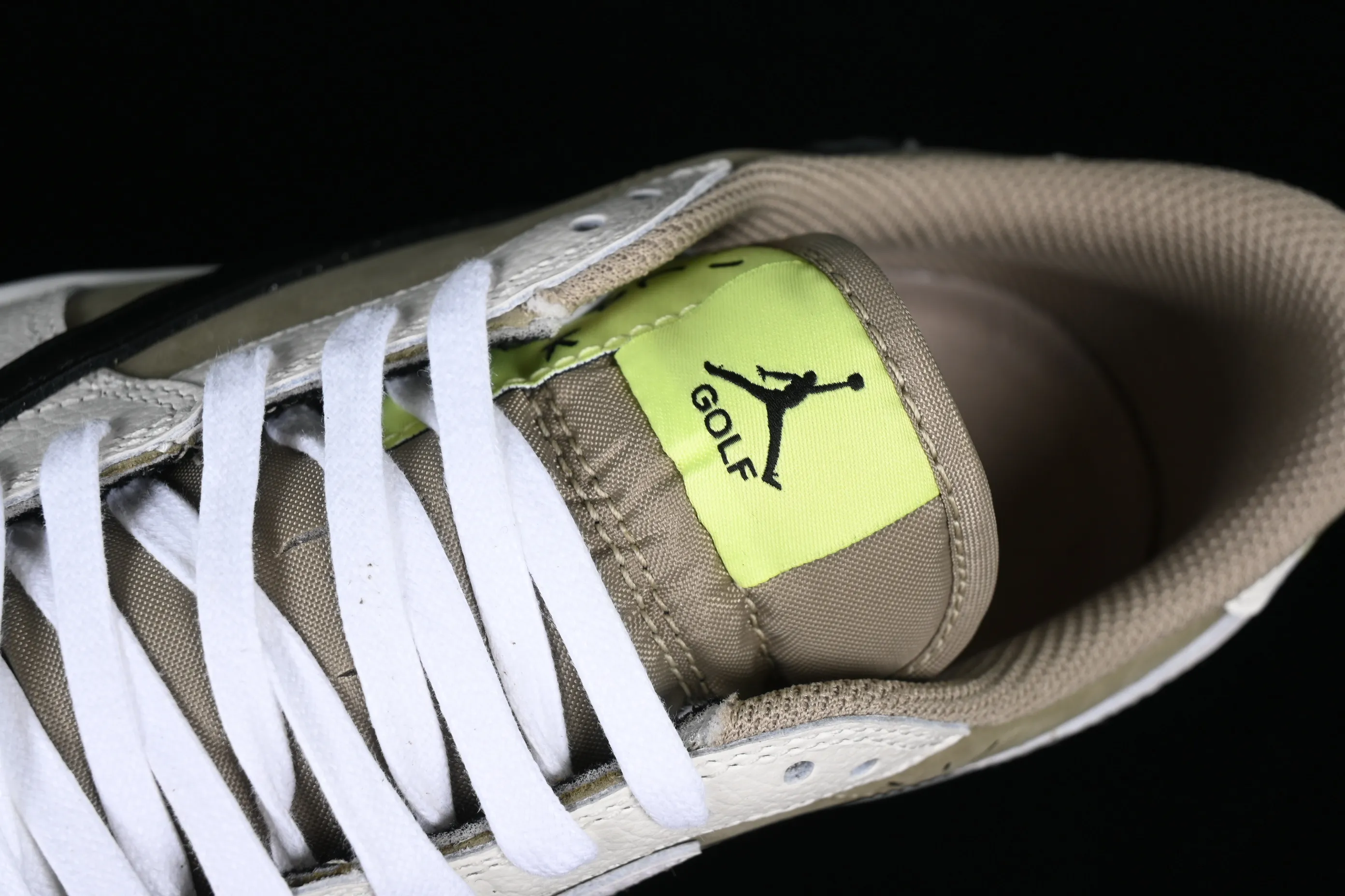 All Categories Air Jordan Jordan Series Basketball Shoes Air Jordan 1 Low LW Version Travis Scott x Air Jordan 1 Low G NRC AJ1 Joe 1 Joint Undercut FZ3124-200
